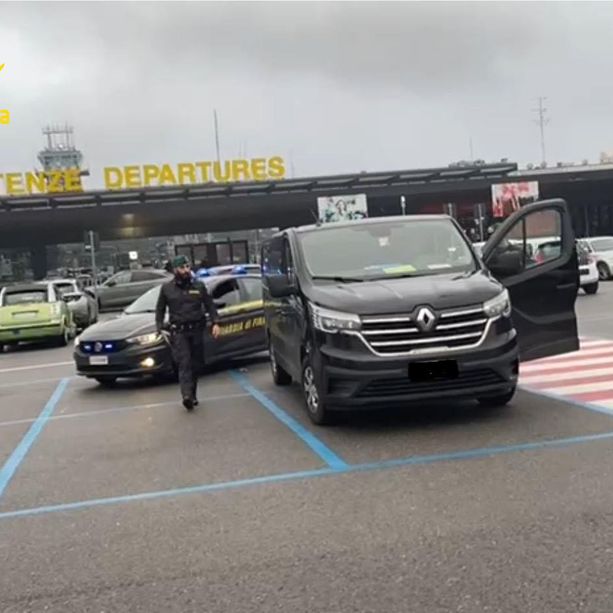 La Guardia di Finanza scopre 81 tassisti abusivi a Malpensa: 12 denunciati e 89mila euro di multe