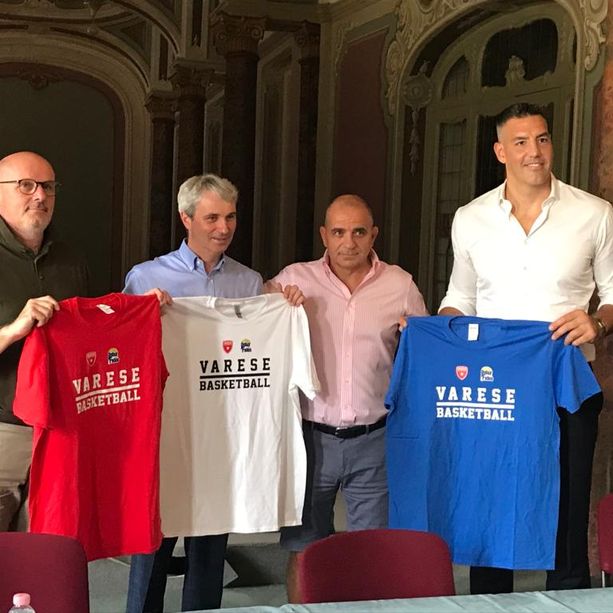Pallacanestro Varese-Robur, è uno storico sì: presentato l’accordo tra le due società