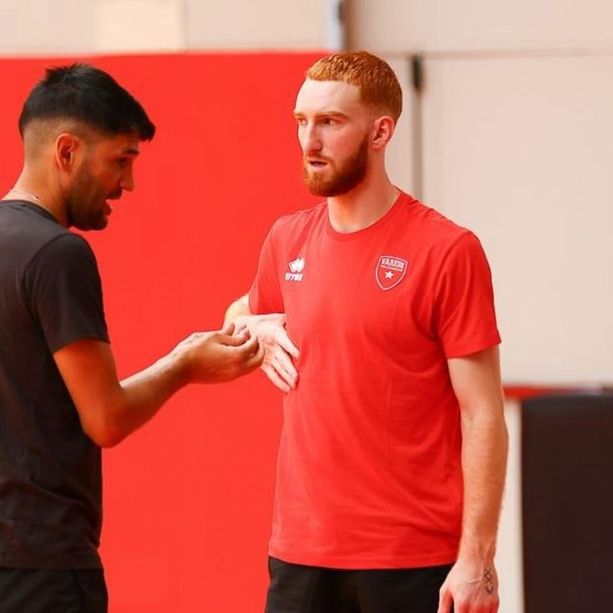 Si alza il sipario sulla Openjobmetis: sei spunti su cosa aspettarsi dallo scrimmage dei biancorossi