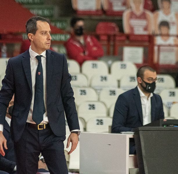 Quei cazzotti restituiti, quell’equilibrio che tutto cambia, quei campioni tornati normali: ora sì che il finale della storia potrà essere bello