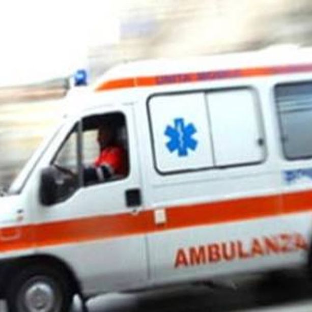 Investito sulla statale a Malnate, paura per un 82enne