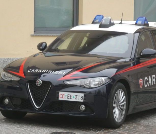 Armi clandestine in casa, arrestato un quarantenne