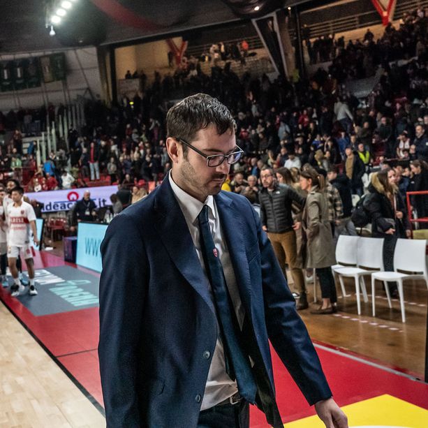 IL COMMENTO DI FABIO GANDINI - Le domande da farsi prima di fischiare (e silurare) coach B.