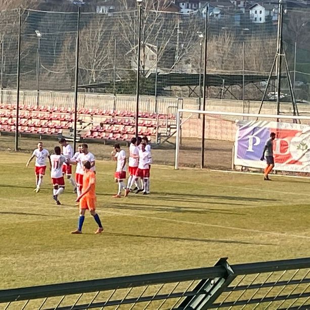 Pont Donnaz-Varese 2-2: i biancorossi si spengono nella ripresa, sfuma la quarta vittoria consecutiva