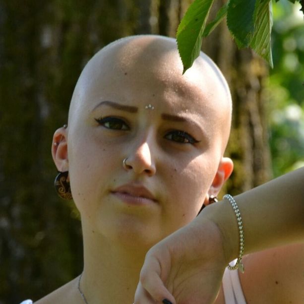 Brebbia dà un calcio al cancro, nel ricordo incancellabile di Erika