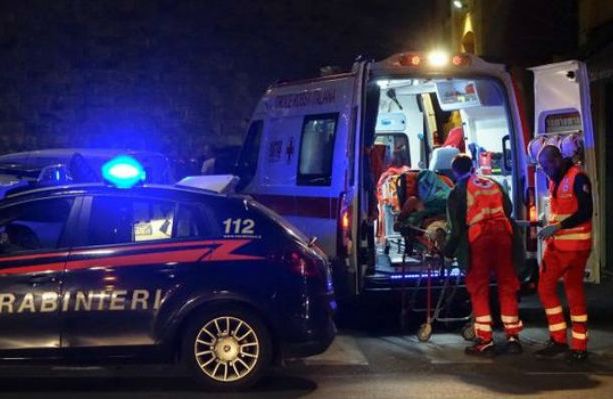 Dramma a Castiglione Olona: cade dalle scale del seminterrato e muore