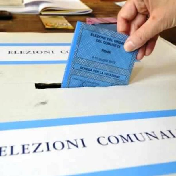 Elezioni comunali nel Varesotto: a Cassano è ballottaggio Ottaviani-Coghi, a Besozzo trionfa Coghetto