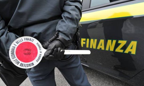 Bancarotta fraudolenta, imprenditore patteggia due anni di reclusione e restituisce 350mila euro a creditori ed erario