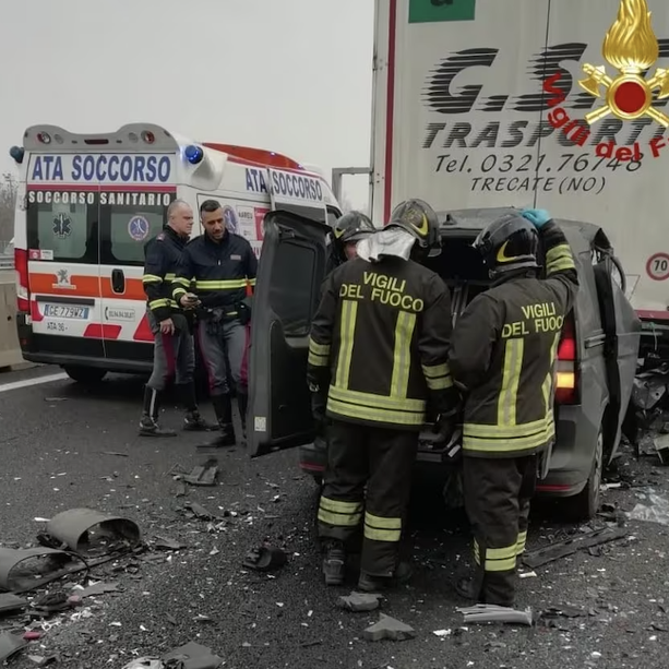 Ancora una vittima sulle autostrade milanesi: donna di 33 muore contro un camion