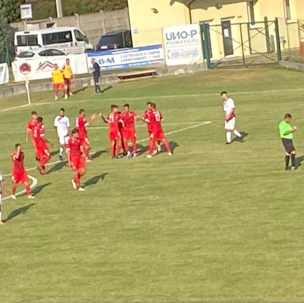 Aiolfi entra e decide: il Varese vince contro un'ottima Vergiatese. Sabato sfida a Gozzano