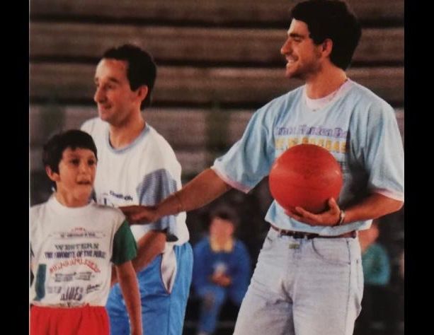 Il &quot;nostro&quot; Bruno, quello varesino, quello del basket: «Gli regalai la maglia biancorossa, aveva gli occhi lucidi»