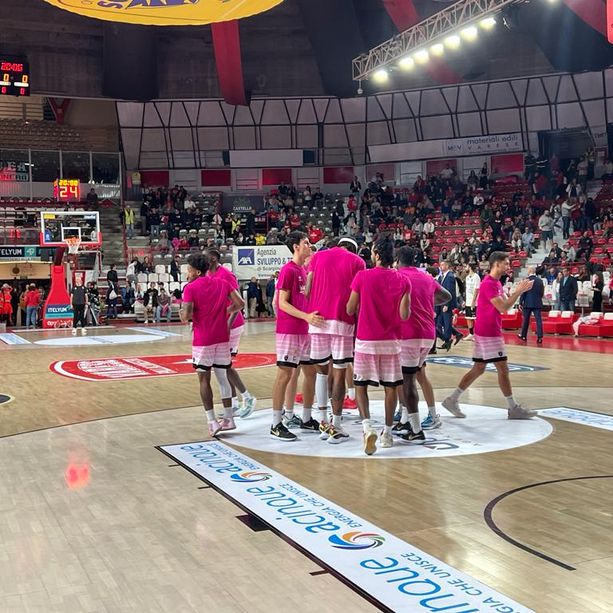 VARESE-TORTONA, la diretta. Non è la Virtus, ma nemmeno Pistoia: la Bertram testa i biancorossi