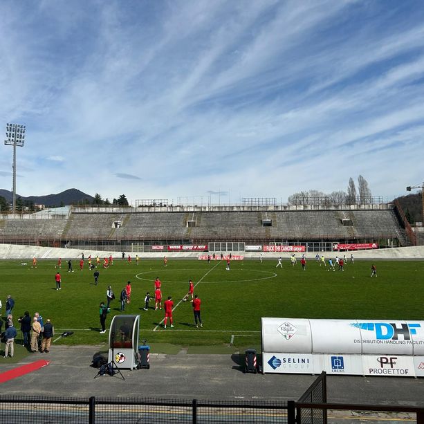 TUTTO IL CALCIO MINUTO PER MINUTO. Varese-Lavagnese 0-0, tra passato e futuro. Crema-Varesina 0-0, per credere in un grande presente. Solbiatese-Sestese 0-0, come una finale