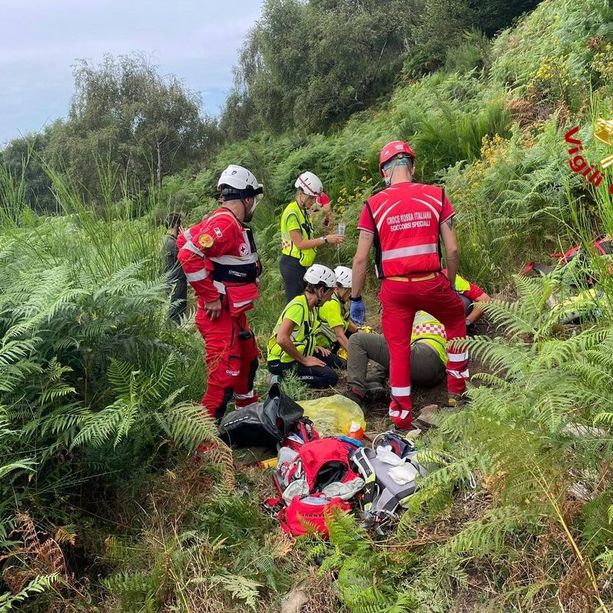 Ritrovata viva dopo quattro giorni all'addiaccio la donna di 89 anni dispersa nei boschi della Forcora