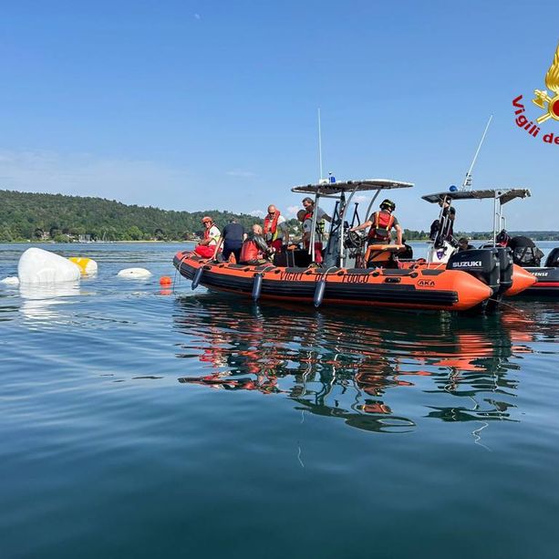 Lisanza, riportato in superficie il relitto della barca affondata. Continuano gli accertamenti della Procura sulla tragedia