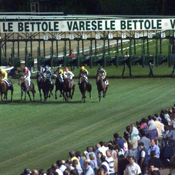 Tensione sabato sera all'Ippodromo: addetto ferito con un coltello