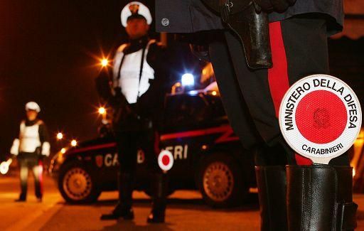 Ubriaco aggredisce i carabinieri: «Vi taglio la gola». Quarantenne arrestato