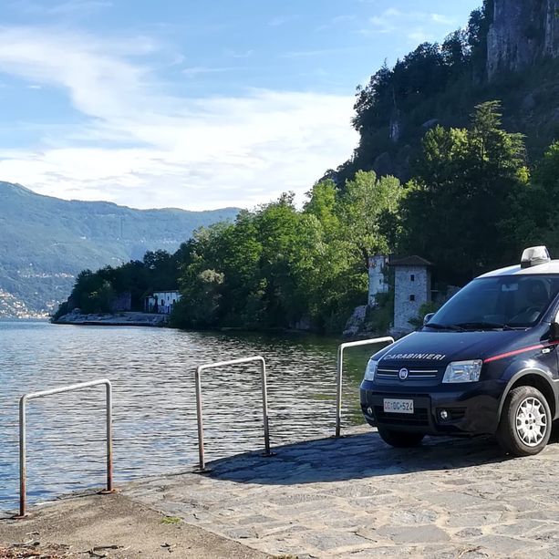 Bivacchi e &quot;notti abusive&quot; alle Fornaci di Caldè: denunciati ventuno ragazzi