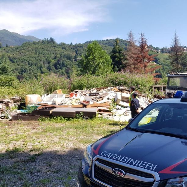 VIDEO. Concluse le indagini sulla discarica abusiva di Cadegliano Viconago: nove avvisi di garanzia emessi dalla Procura di Varese