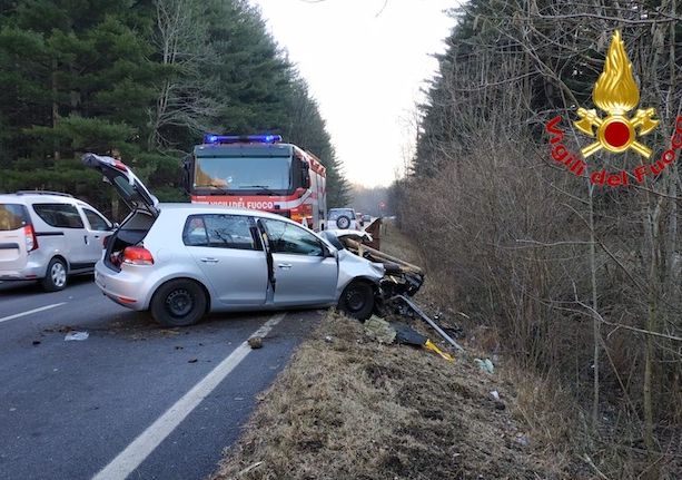 Ancora un incidente sulla statale 233 della Valganna: due feriti a Ghirla