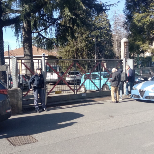 Professoressa accoltellata a scuola: contestati la premeditazione e i futili motivi
