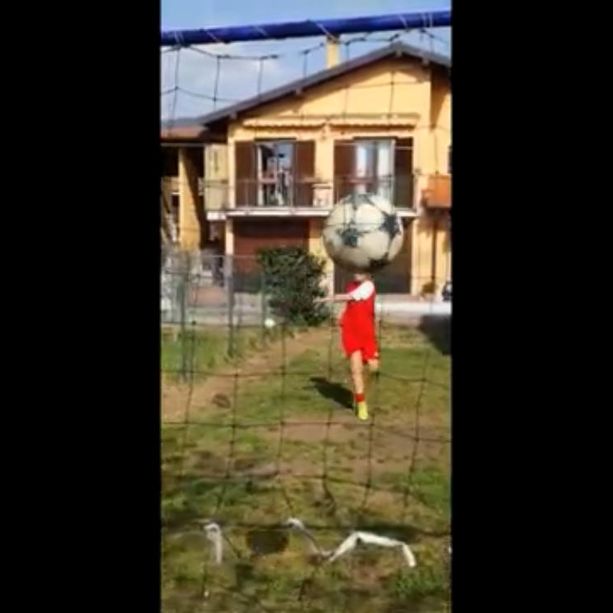 LA LEGGE DEL GOL BATTE QUELLA DEL VIRUS: GRAZIE AI RAGAZZI (video)