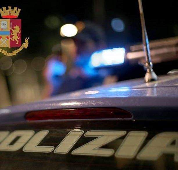 Era ricercato per omicidio e fabbricazione illegale di armi: fermato dalla polizia in viale Belforte