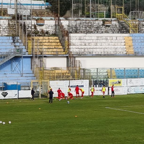 TUTTO IL CALCIO MINUTO PER MINUTO. Sanreseme-Varese, mare fuori. Fanfulla-Varesina, alla ricerca del gol perduto. Solbiatese-Caronnese, dentro o fuori