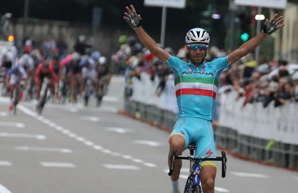 Gli occhi del mondo sul ciclismo che riparte dalla Lombardia e da Varese. Oldani: «Rialziamo la testa e arriviamo al traguardo»