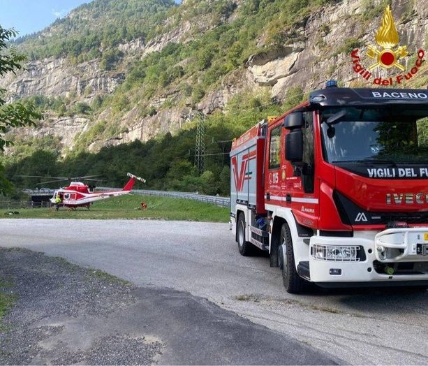 Escursionista della provincia di Varese cade alla Ferrata Walser Fall a Croveo: salvato dai vigili del fuoco