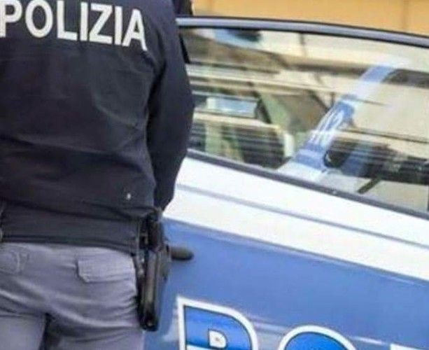 Rapinano un giovane varesino in piazzale Kennedy: arrestato un 17enne marocchino e denunciati i tre complici minorenni