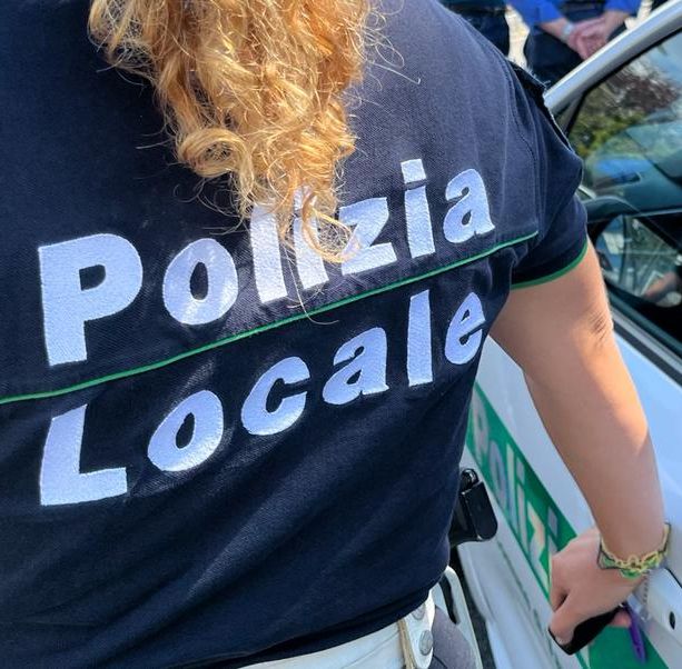 Ordinanza anti alcol in strada a Varese, in un mese decine di multe