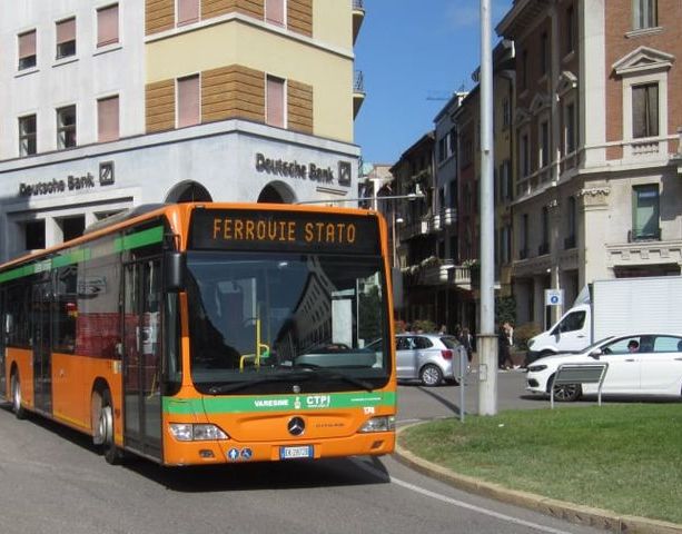 Spray e minacce, doppia aggressione ai controllori di Autolinee Varesine a Masnago e in centro città