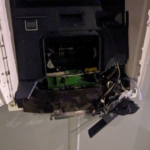 Assalto nella notte al bancomat di Induno Olona