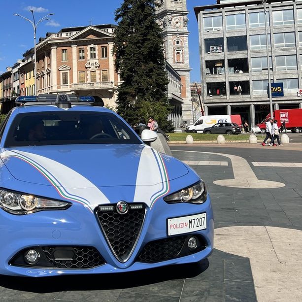 Controlli in alcuni negozi &quot;etnici&quot; di Varese, identificate venti persone e multe per quasi 4mila euro