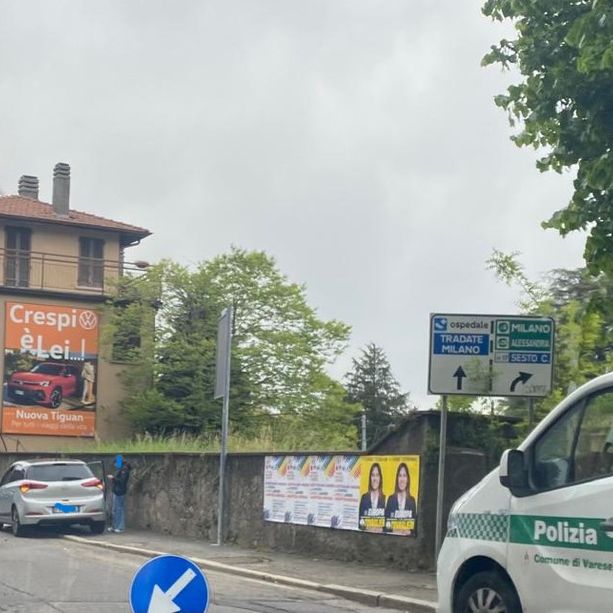 Incidente tra due auto a Varese, traffico in tilt e lunghe code tra largo Flaiano e viale Borri