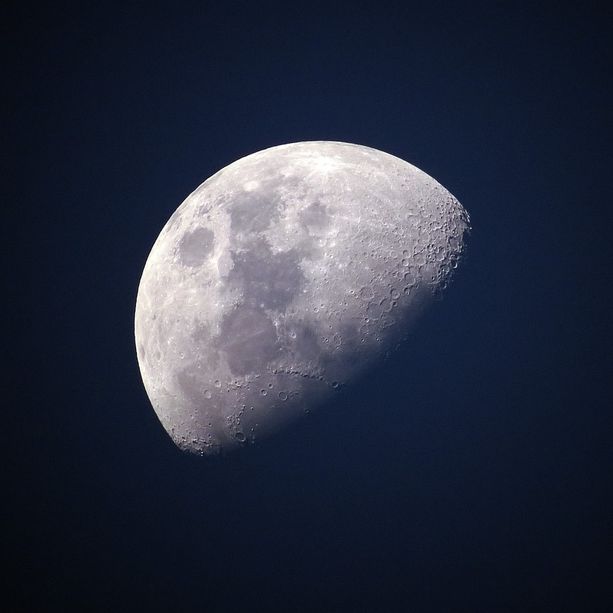 L'India atterra sulla Luna