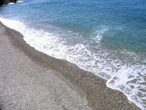 Quasi due italiani su tre denunciano un significativo aumento dei prezzi durante le vacanze