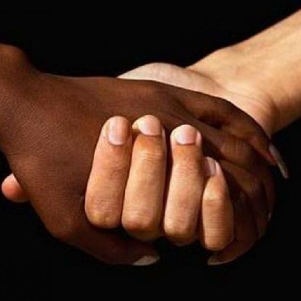 “Razzismo e violenza sono fenomeni sociali e conseguenza della mancanza di cultura e rispetto”