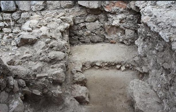 Arresti e perquisizioni dei carabinieri in cinque regioni per scavi archeologici clandestini