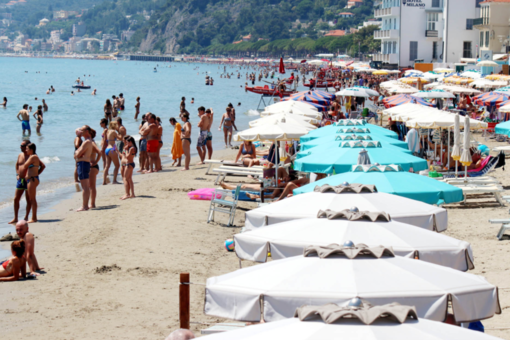 Ferragosto 2024, il lungo ponte porta quasi 4 miliardi di fatturato