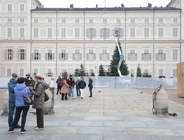 Tra gli italiani sono 17 milioni quelli in viaggio per le festività, crescono le mete estere