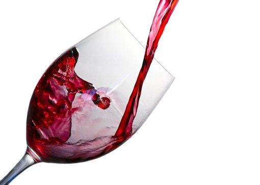 Nove italiani su dieci consumano vino ed uno su cinque lo fa quotidianamente