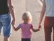 Aiuto economico dalla famiglia per quasi tre italiani su dieci per pagare bollette e spesa