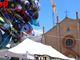 Sotto il sole la Fiera Carolingia 2024, regala spensieratezza, sorrisi, colori, piccole magie e.. l'immancabile porchetta [FOTO E VIDEO]