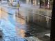 Guasto idrico in piazza Dante: perdite lungo il corso