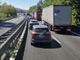 Veicolo in fiamme sulla A33: tra Asti e Isola code in direzione Cuneo, al lavoro i tecnici per la rimozione Veicolo in fiamme sulla A33: tra Asti e Isola code in direzione Cuneo, al lavoro i tecnici per la rimozione