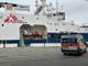 Geo Barents a Genova, completato lo sbarco dei migranti recuperati a largo della Libia