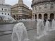 Tornano a funzionare i giochi d'acqua intorno alla fontana di piazza De Ferrari (FOTO e VIDEO)