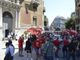 Protesta della Cgil a Genova: i lavoratori senza stipendio scendono in piazza (FOTO e VIDEO)
